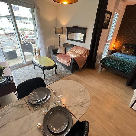 Le Trendy Apartment เซซง เซวินเญ ภายนอก รูปภาพ